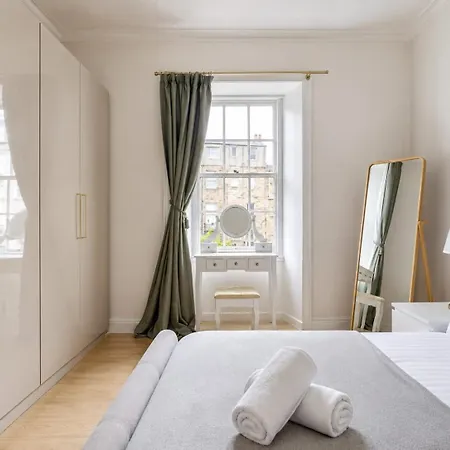 Lägenhet Bnbnova - 2br - West End Castle