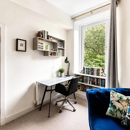 Bnbnova - 1br - By Parliament - Holyrood Park Edinburgh