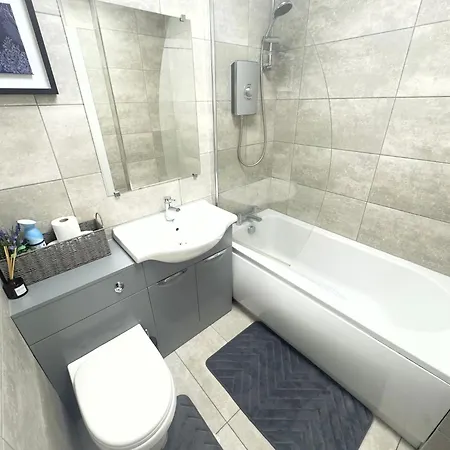 Old Town - Superfast Wifi - 3br Sleeps 7 * Edinburgh