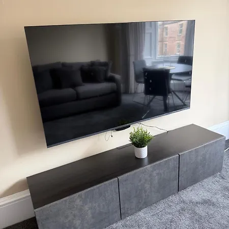 Apartamento Spacious 3 Bedroom Flat On Marchmont Road *