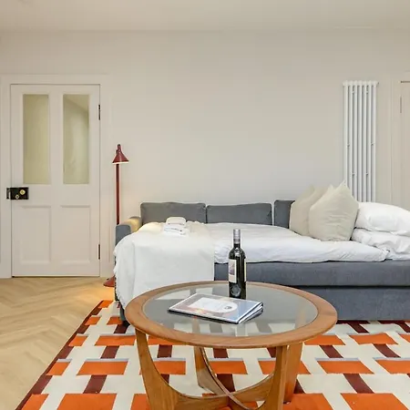 Apartment Stylish 1 Bed Near Stockbridge *
