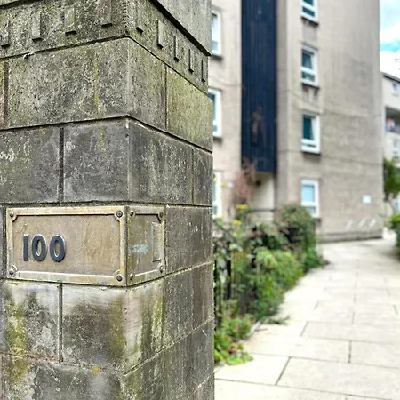 Holyrood Gem, Walk To Royal Mile, Palace, Old Town شقة إدنبرة