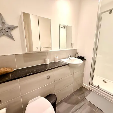 Drybrough - Superfast Wifi - 2br Sleeps 5 Edinburgh