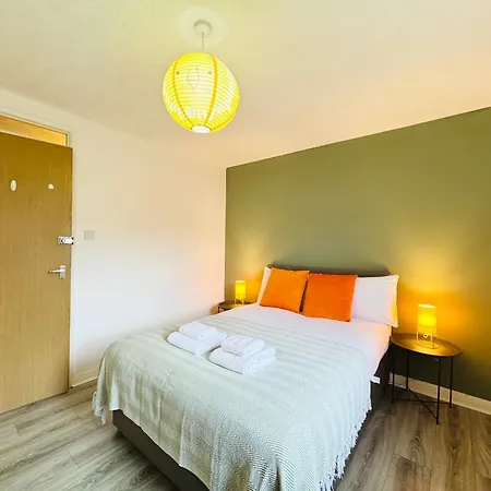 Immaculate Peaceful Retreat Apartment Edinburgh