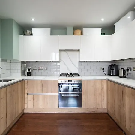 Apartment Modern 2 Bed In Edinburgh