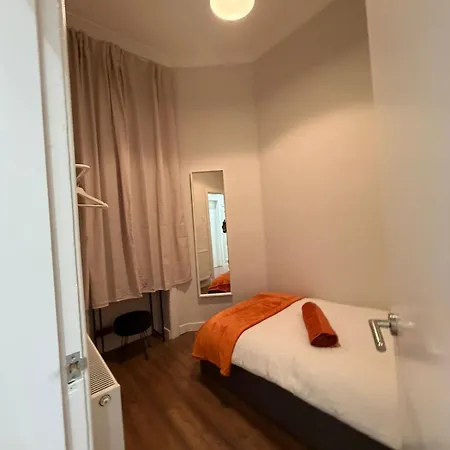 2br Cosy Modern In Vibrant Leith * Edimburgo