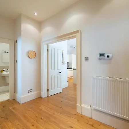 Brewer's Delight In Oasis Apartment