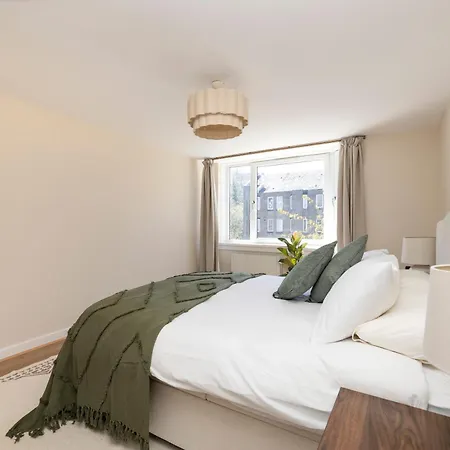 Stylish 2-bedroom In Stockbridge * Edinburgh