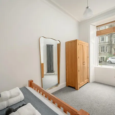 Brunswick 2 Bedroom - Edinburgh