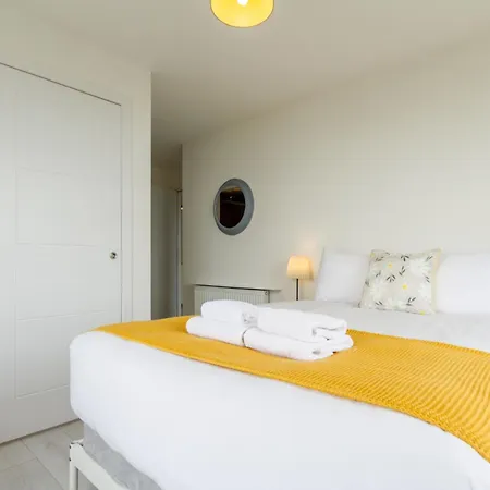 Apartamento Lovely Sea View 2bdr Flat In