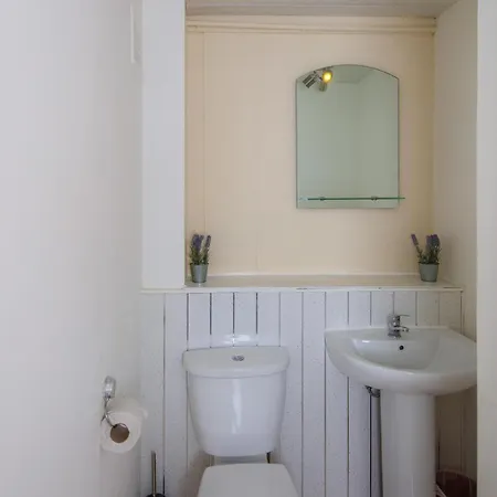 Lejlighed Warm Arthurs Seat View 4 Bdrm Edinburgh