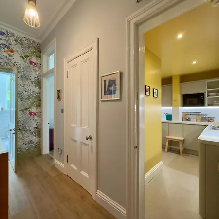 Boutique In Bruntsfield *