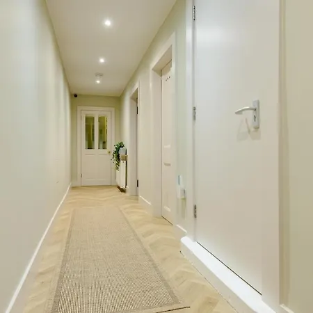 Stylish 1 Bed Near Stockbridge