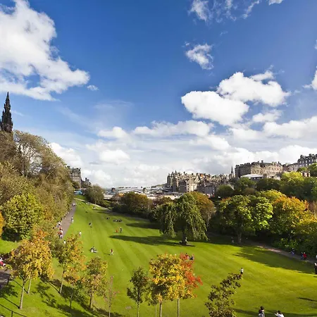 Bnbnova - 1br - By Castle - West End * Edinburgh