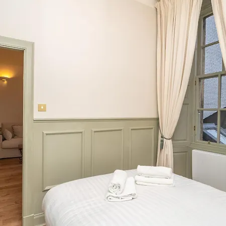 Charming Georgian Flat In The Heart Of - Pass The Keys *