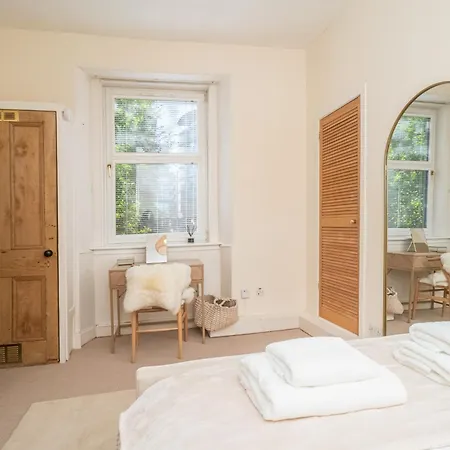 Apartment Cosy 2 Bed In - Pass The Keys