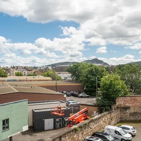 Sunny Flat In Leith With The View Of Arthur's Seat Apartamento Edimburgo
