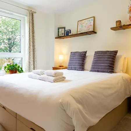 Leafy Leith 2bdr Retreat With A Private Balcony Apartamento *