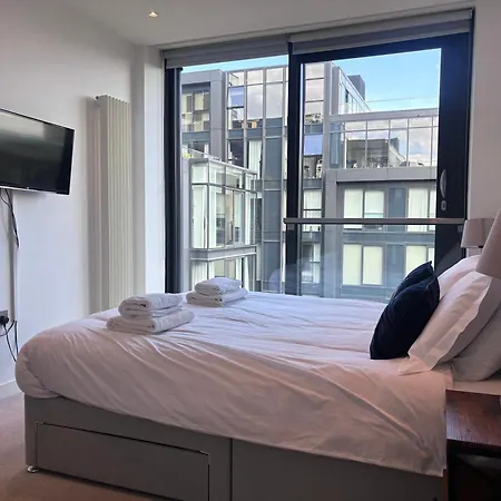 Quartermile * Edinburgh