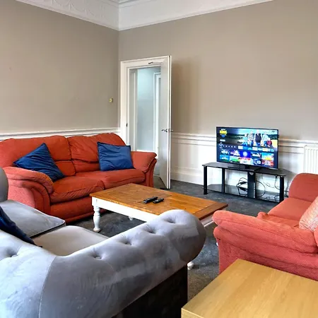 Apartment Centre Flat On Hanover Street