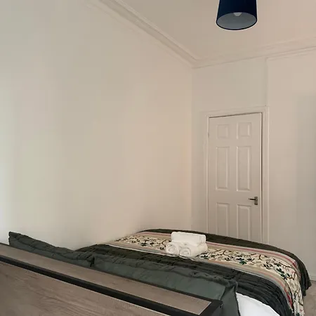 Apartment Albion *