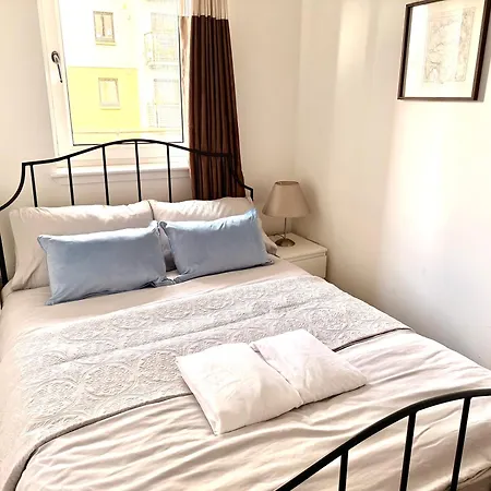 Drybrough - Superfast Wifi - 2br Sleeps 5 *