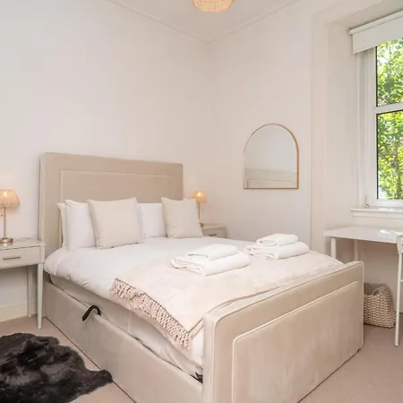 Apartment Cosy 2 Bed In - Pass The Keys *