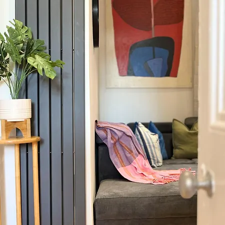 Modern 2 Bedroom Flat In Bonnington Sleeps 6 Lägenhet Edinburg