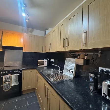 Apartment Pleasance 4 Bedrooms 7 Beds