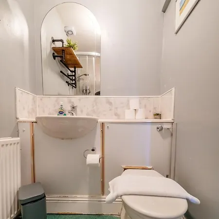 The Bonnie Bothy , Sleep 5, Cosy Stay! Apartment *