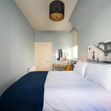 Brewer's Delight In Oasis Apartment