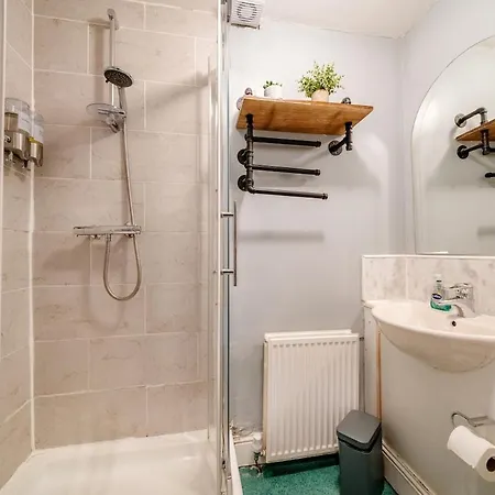 The Bonnie Bothy , Sleep 5, Cosy Stay! Apartment