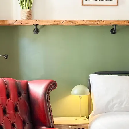 Modern 2 Bedroom Flat In Bonnington Sleeps 6 Lägenhet Edinburg