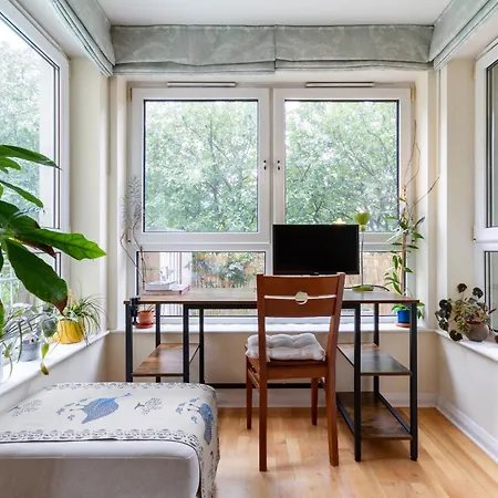 Leafy Leith 2bdr Retreat With A Private Balcony