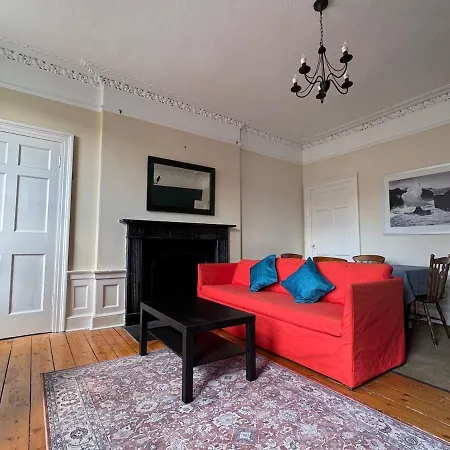 Apartment Pleasance 4 Bedrooms 7 Beds *