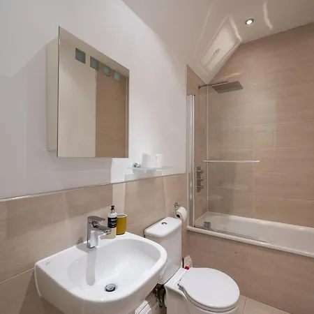 Apartment Brewer's Delight In Oasis Edinburgh