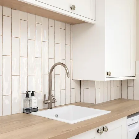 Stylish 2-bedroom In Stockbridge
