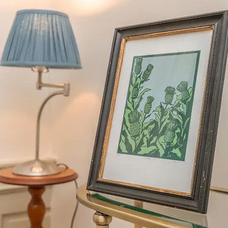 Charming Georgian Flat In The Heart Of - Pass The Keys *