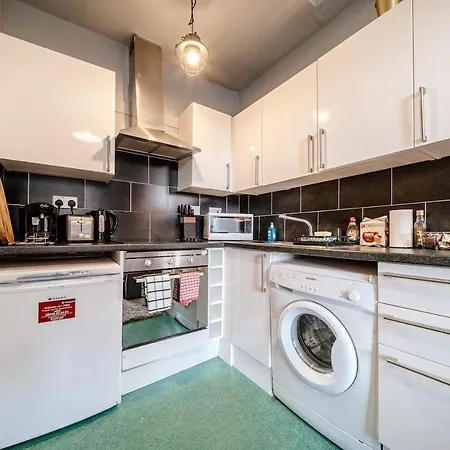 Wee Clan Apartment, Sleep 6, Centre! Apartment *