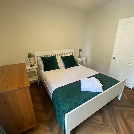 Luxury 2 Bedroom On Famous Royal Mile *