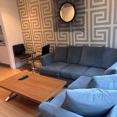 Quartermile Apartment