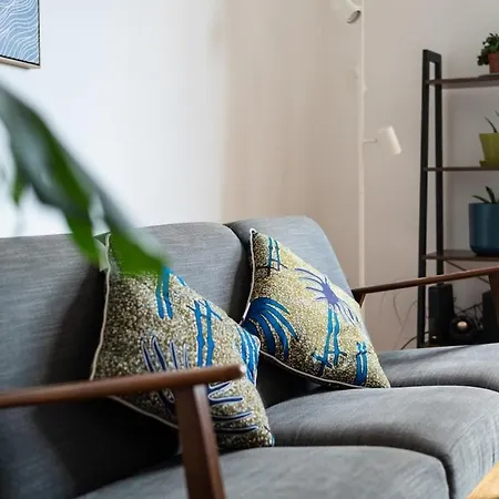 Sunny Flat In Leith With The View Of Arthur's Seat * Edimburgo