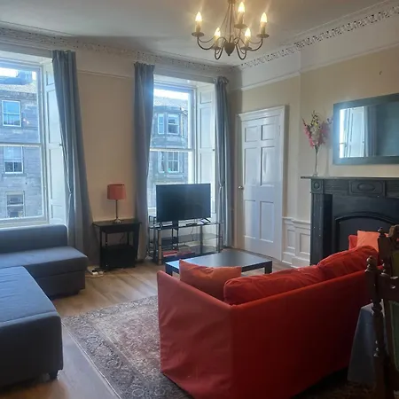 Pleasance 4 Bedrooms 7 Beds Apartment Edinburgh