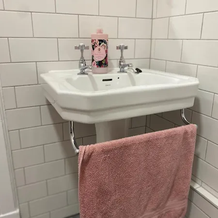 Luxury 2 Bedroom On Famous Royal Mile Apartment