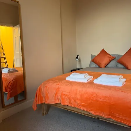 Apartment Pleasance 4 Bedrooms 7 Beds Edinburgh
