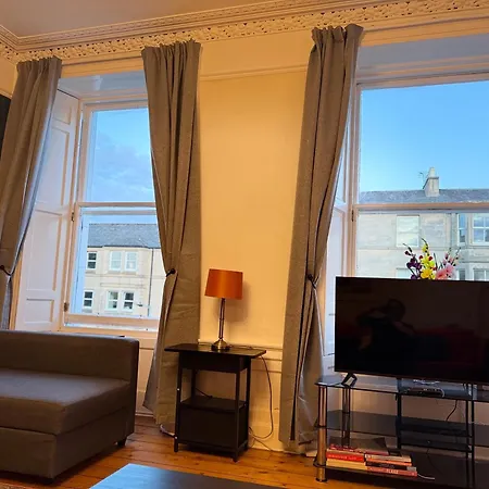 Apartment Pleasance 4 Bedrooms 7 Beds *