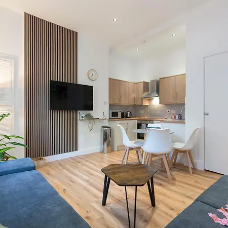 Modern 2 Bedroom Flat In Bonnington Sleeps 6 Lägenhet Edinburg
