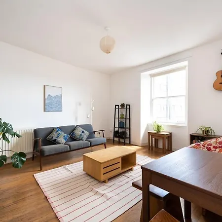 Apartamento Sunny Flat In Leith With The View Of Arthur's Seat Edimburgo