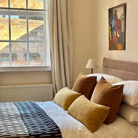 Museum View Center Luxury With Lift Royal Mile Apartment