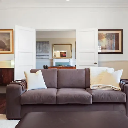 Modern Premium Penthouse Ramsay Gardens